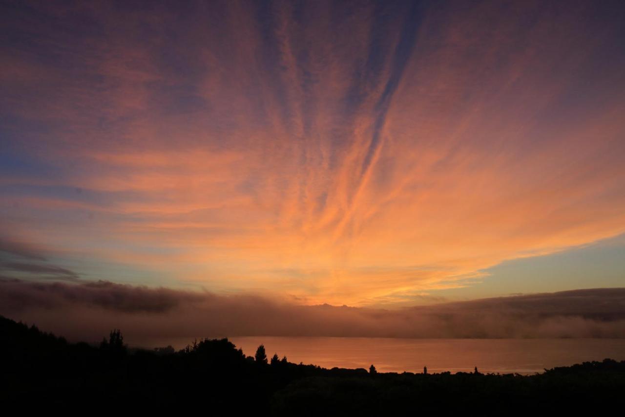 Te Moenga Lodge Taupo Kültér fotó