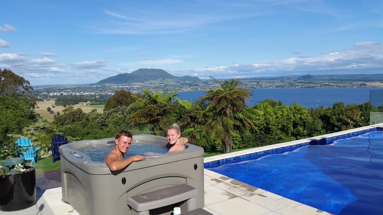 Te Moenga Lodge Taupo Kültér fotó