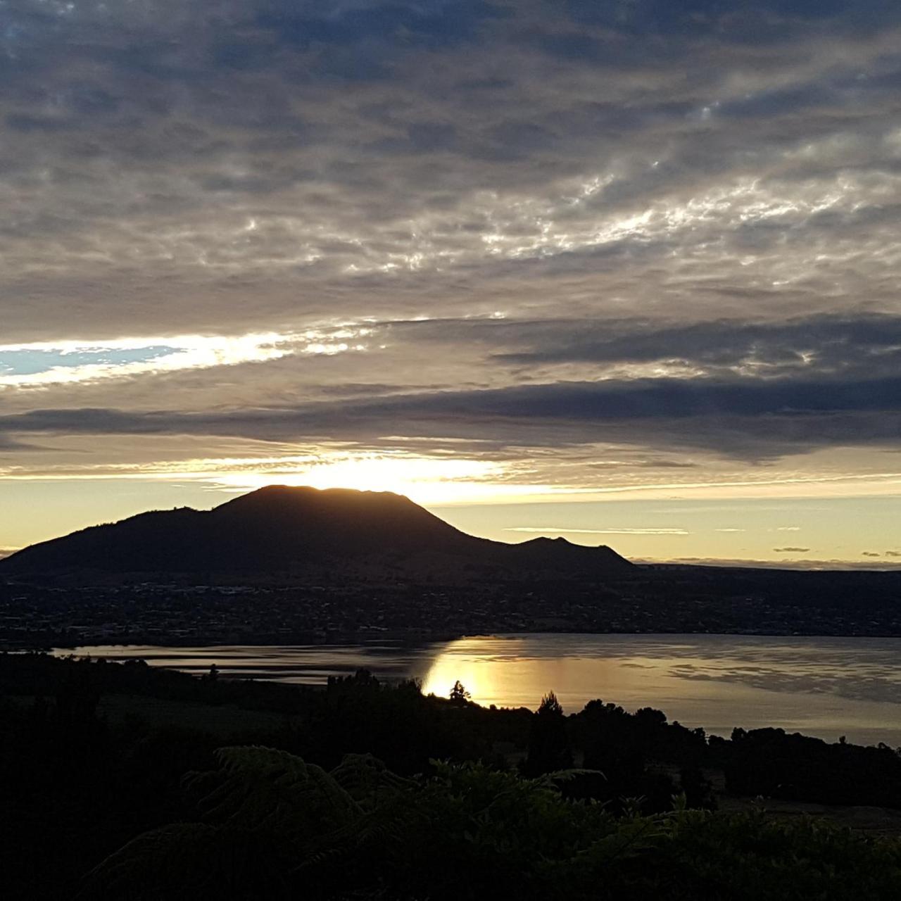 Te Moenga Lodge Taupo Kültér fotó